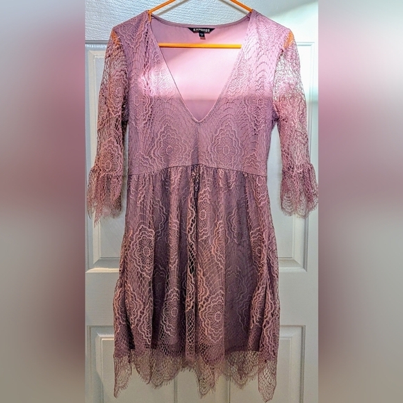 Express mauve lace deep V neck dress - Picture 1 of 7